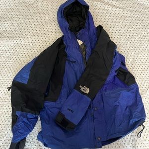 North Face Mens XL oversized rain coat